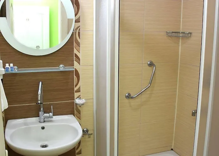 Seckin Best 호텔 2*